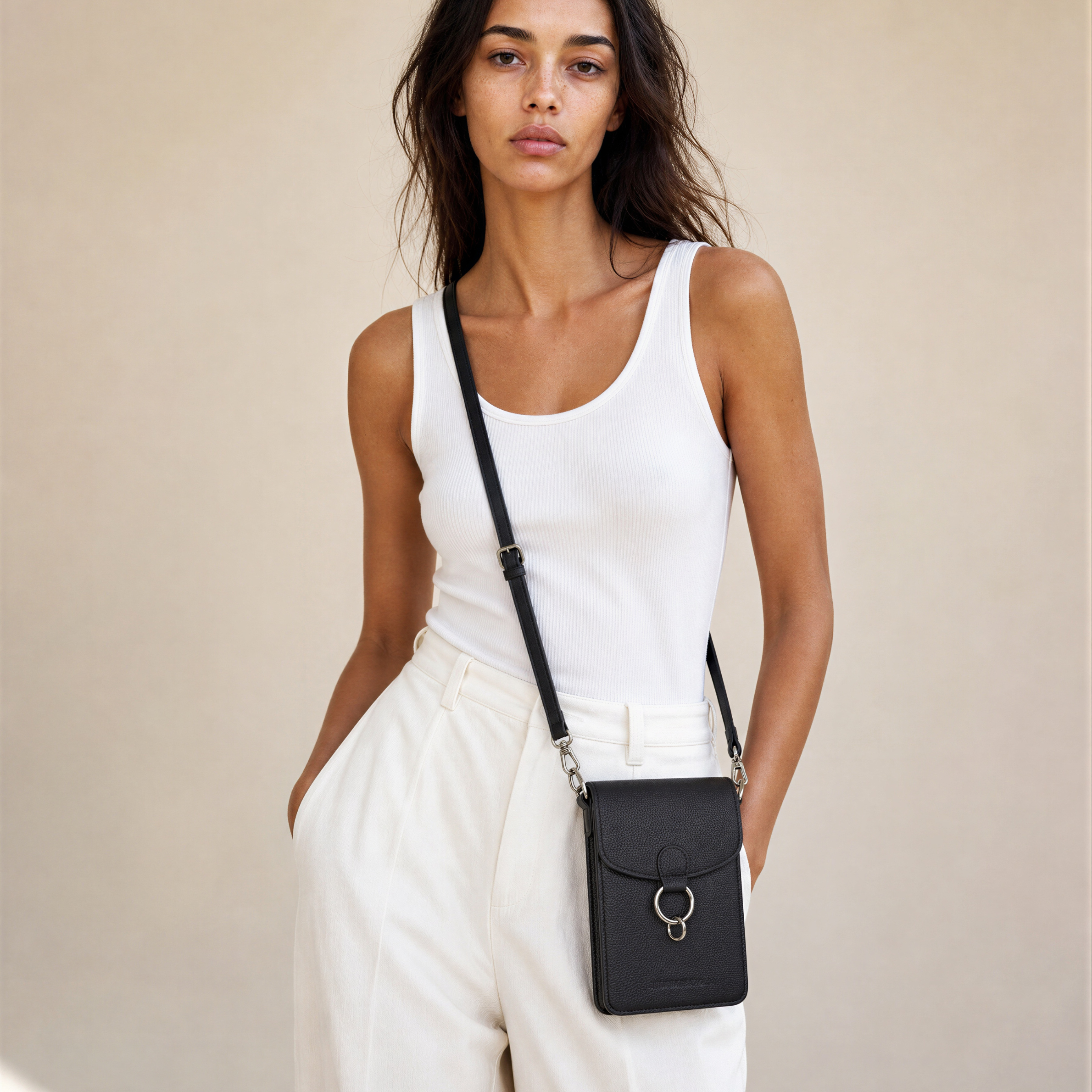 BLANKA Muse Crossbody Leather Phone Bag - Black & Silver